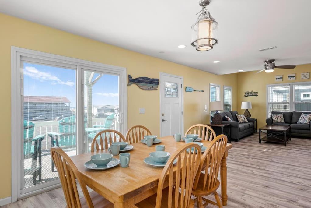 Pool Haven Ocean View Villa Oak Island Bagian luar foto